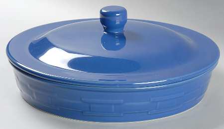 Woven Traditions Cornflower Round Covered Baker
