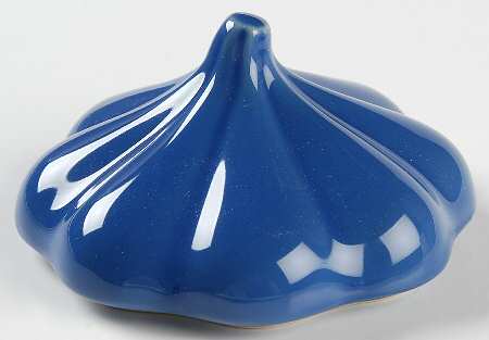 Woven Traditions Cornflower Lid for Garlic Baker