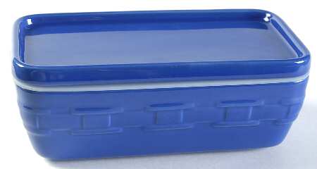 Woven Traditions Cornflower 8" Rectangular Baker & Lid