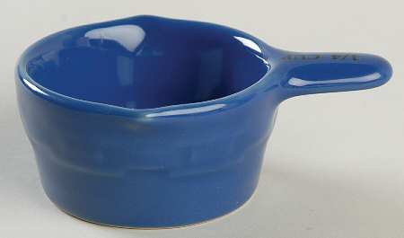 Woven Traditions Cornflower 1/4 Cup Measuring Cup