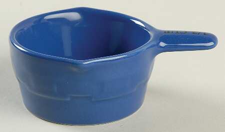 Woven Traditions Cornflower 1/2 Cup Measuring Cup