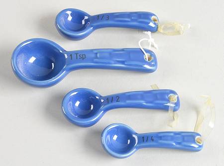 Woven Traditions Cornflower (4 Pc) Ceramic Measuring Spoon Set