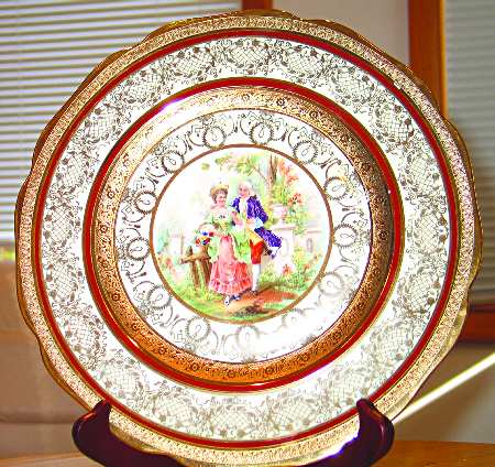 LIM295 by Limoges-French