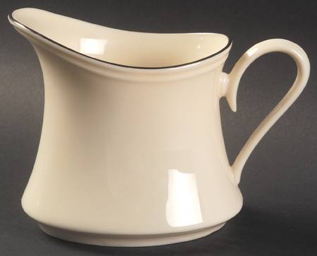 L117 Creamer