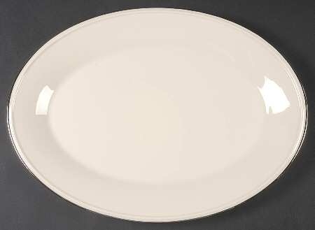 L117 13" Oval Serving Platter