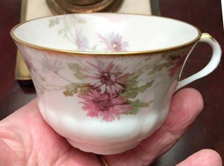 LNT255 Flat Cup & Saucer Set