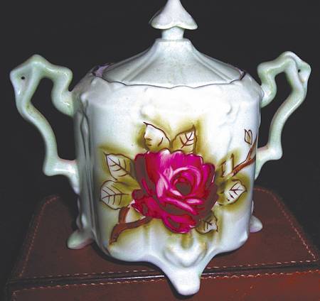LEF59 Sugar Bowl & Lid