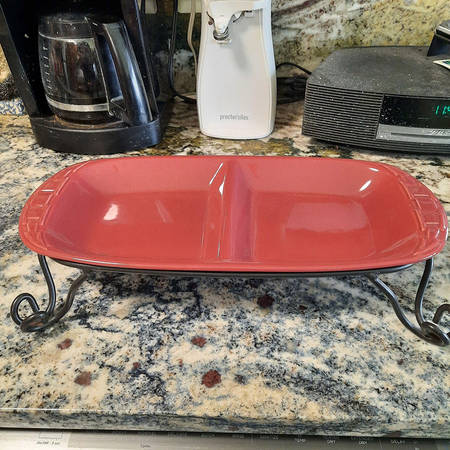 Woven Traditions Paprika 15" Oval Divided Vegetable Bowl & Metal Stand