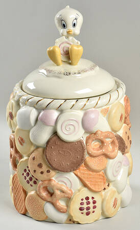 Tweety Figural Cookie Jar & Lid