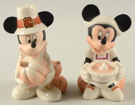 Mickey & Minnie Disney Figural Giftware Figural Salt & Pepper Set