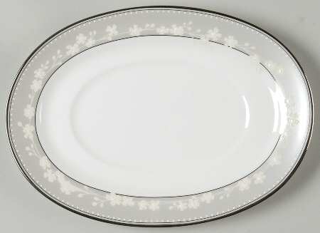 Bellina (Platinum Trim) Underplate for Gravy Boat