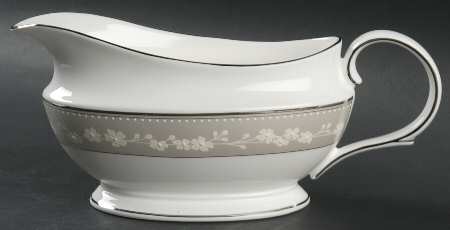 Bellina (Platinum Trim) Gravy Boat