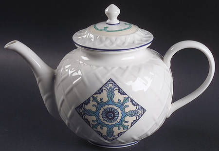 Mediterra Collection Carved Teapot & Lid