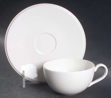 Ubiquity Cafe (Accessories) Flat Cup & Saucer Set