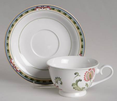Tapanga Footed Cup & Saucer Set