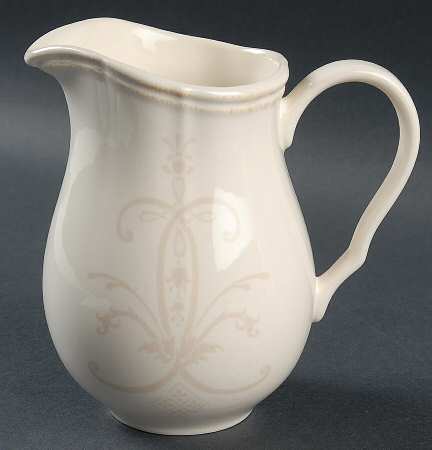 Accoutrements Creamer