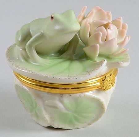 Floral Frog Collection Hinged Box