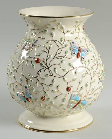 Summer Enchantment 7" Vase