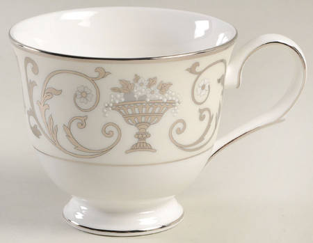 Autumn Legacy Footed Cup