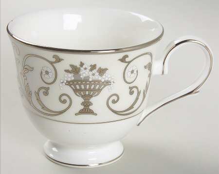 Autumn Legacy Footed Cup