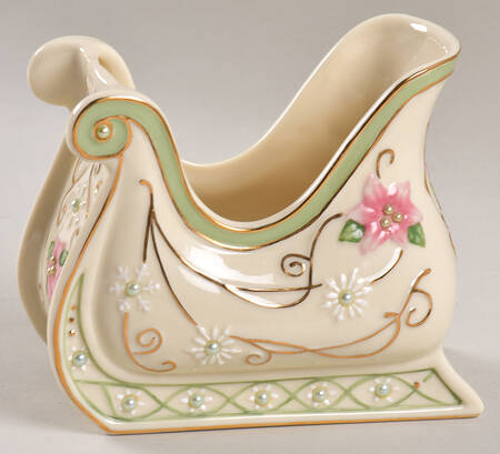 Petals & Pearls Medium Sleigh