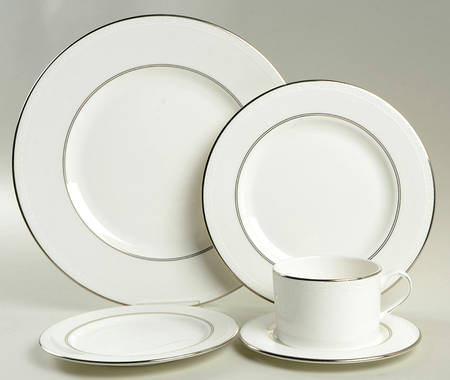 Cypress Point 40 Piece Estate Set