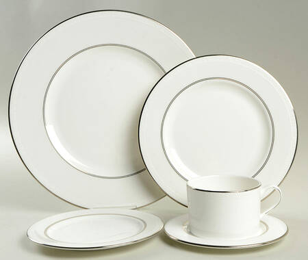 Cypress Point 40 Piece Estate Set