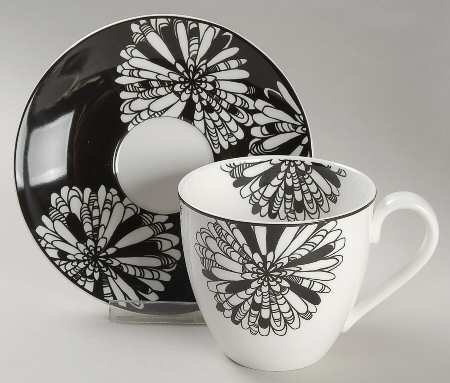 Dogwood Point Flat Cup & Saucer Set