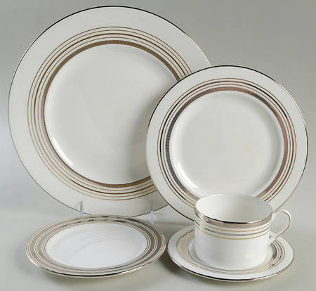 Downing Street 5 Piece Place Setting