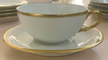 LIM400 Flat Cup & Saucer Set