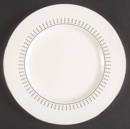 Herald Square Platinum Accent Luncheon Plate