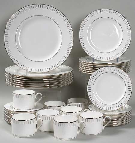 Herald Square Platinum 40 Piece Set