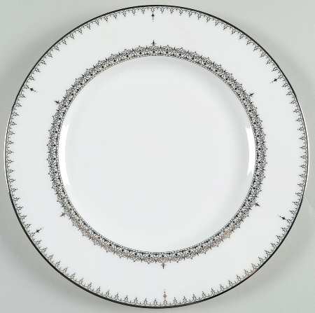 Lace Couture Accent Luncheon Plate