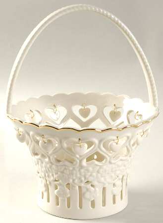 Floating Hearts Medium Basket with Handle