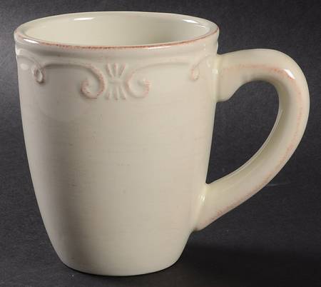 LV13i Ivory Mug