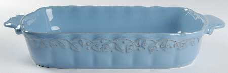 Vintage Vine Blue Mist 17" Rectangular Baker