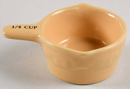 Woven Traditions Butternut 1/4 Cup Measuring Cup
