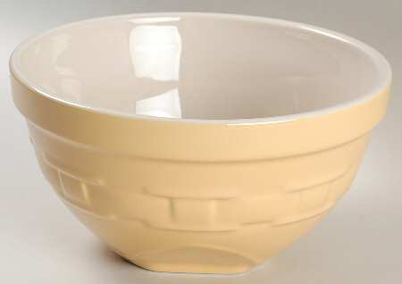 Woven Traditions Butternut 8" Mixing Bowl
