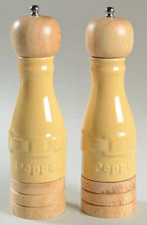 Woven Traditions Butternut Salt Mill & Pepper Mill Set