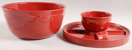Woven Traditions Tomato (Red) 8-in-1 Entertainer Set