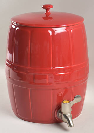 Woven Traditions Tomato (Red) China Beverage Server & Lid