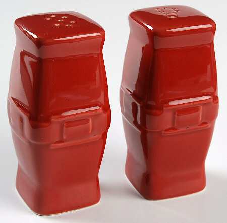 Woven Traditions Tomato (Red) Salt & Pepper Set