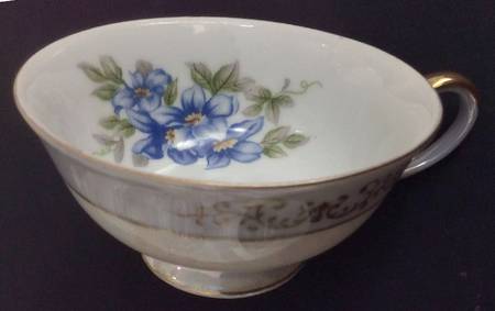 LM5 Footed Cup