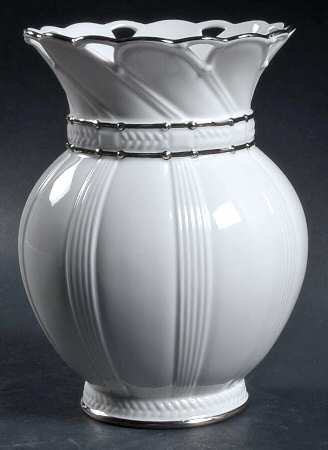 Artiste Globe Vase
