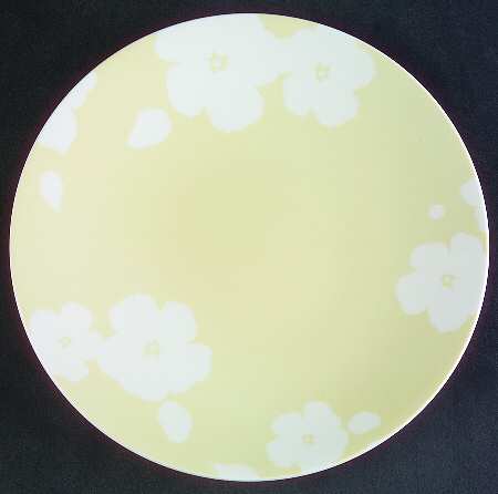Floral Silhouette Buttercup Accent Salad Plate