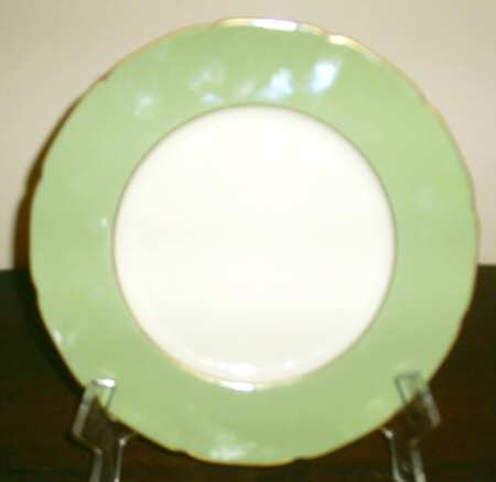 O46X30-1C Celadon (Scalloped) by Lenox