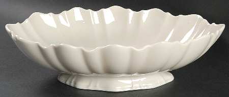 Symphony (Giftware, No Trim) Centerpiece