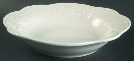 Butler's Pantry Fruitier 9" Individual Pasta Bowl