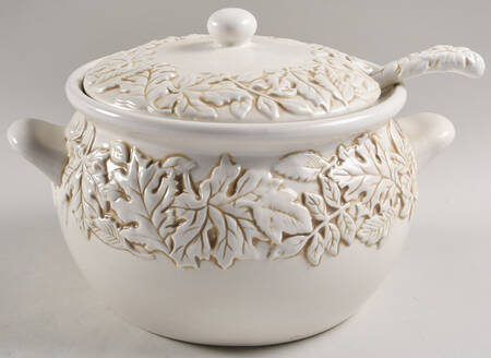 Embossed Leaf Tureen & Lid w/Ladle