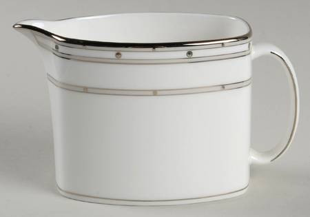 Pebble Point Creamer